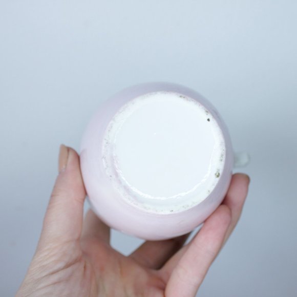 • the vintage decorative pitcher - Picture 7 of 8